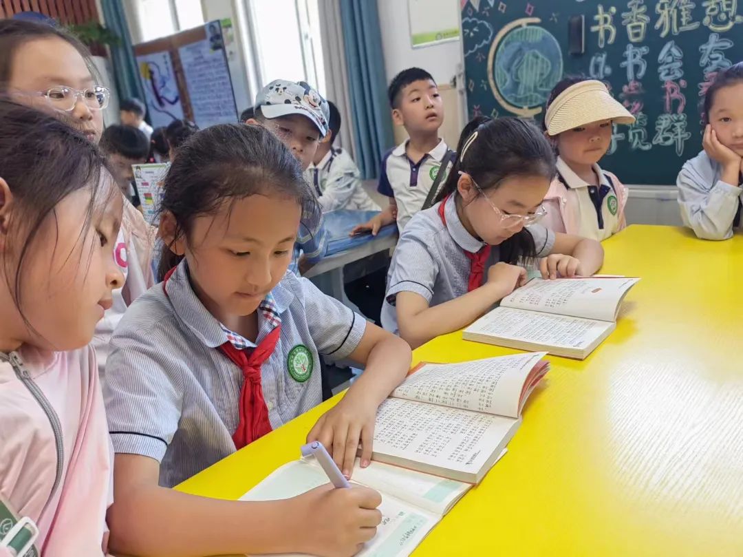 【幼小衔接】初探小学 “幼”见成长——下淀中心幼儿园大班参观小学活动 第38张