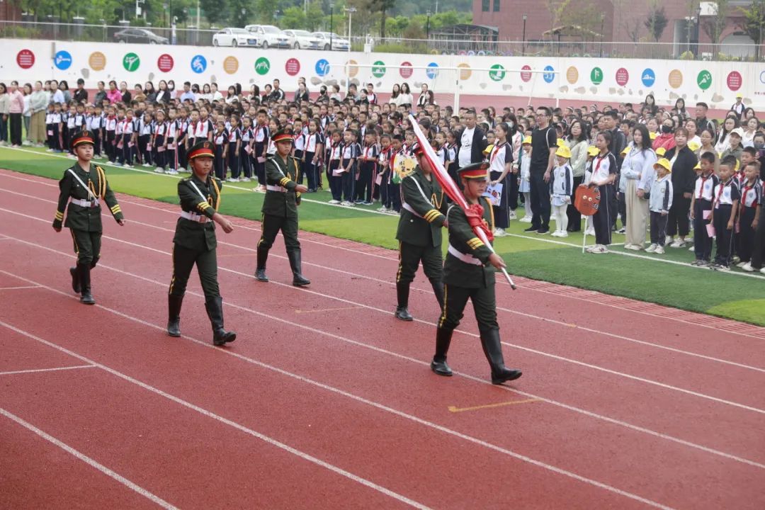 【“趣”探小学 “幼”见成长】—六幼爱之堡幼小衔接系列活动(二) 第3张 【“趣”探小学 “幼”见成长】—六幼爱之堡幼小衔接系列活动(二) 第3张