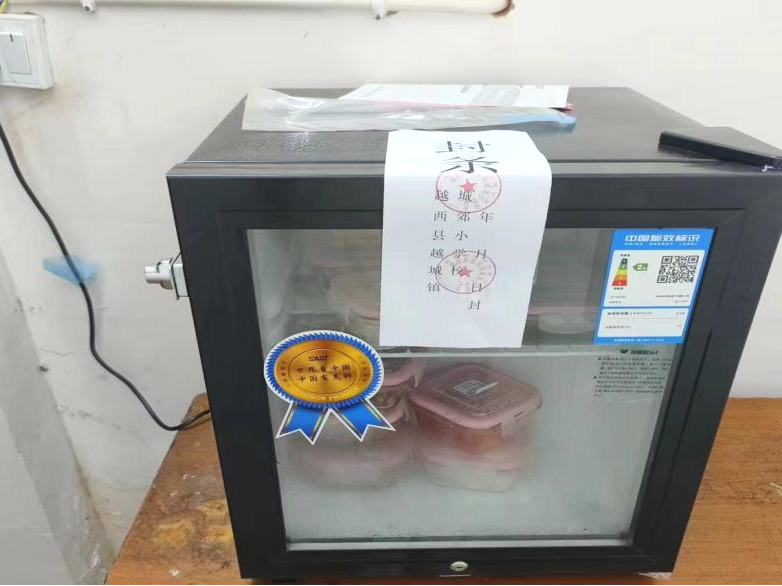 凉山链融联合城郊小学共同开展食物中毒应急演练活动 第3张 凉山链融联合城郊小学共同开展食物中毒应急演练活动 第3张