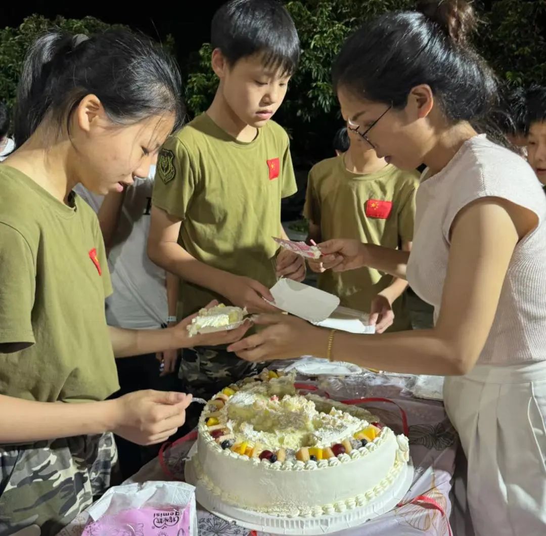志当存高远 无愧梦少年——名智小学六年级毕业暨庆“六一”研学游 第28张 志当存高远 无愧梦少年——名智小学六年级毕业暨庆“六一”研学游 第28张