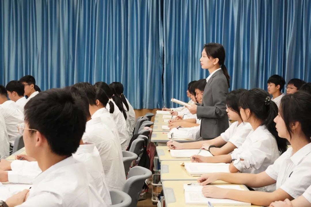 中考家长必看!香港博雅(东莞南城)三年制DSE班,学生升学“优选捷径”! 第2张 中考家长必看!香港博雅(东莞南城)三年制DSE班,学生升学“优选捷径”! 第2张