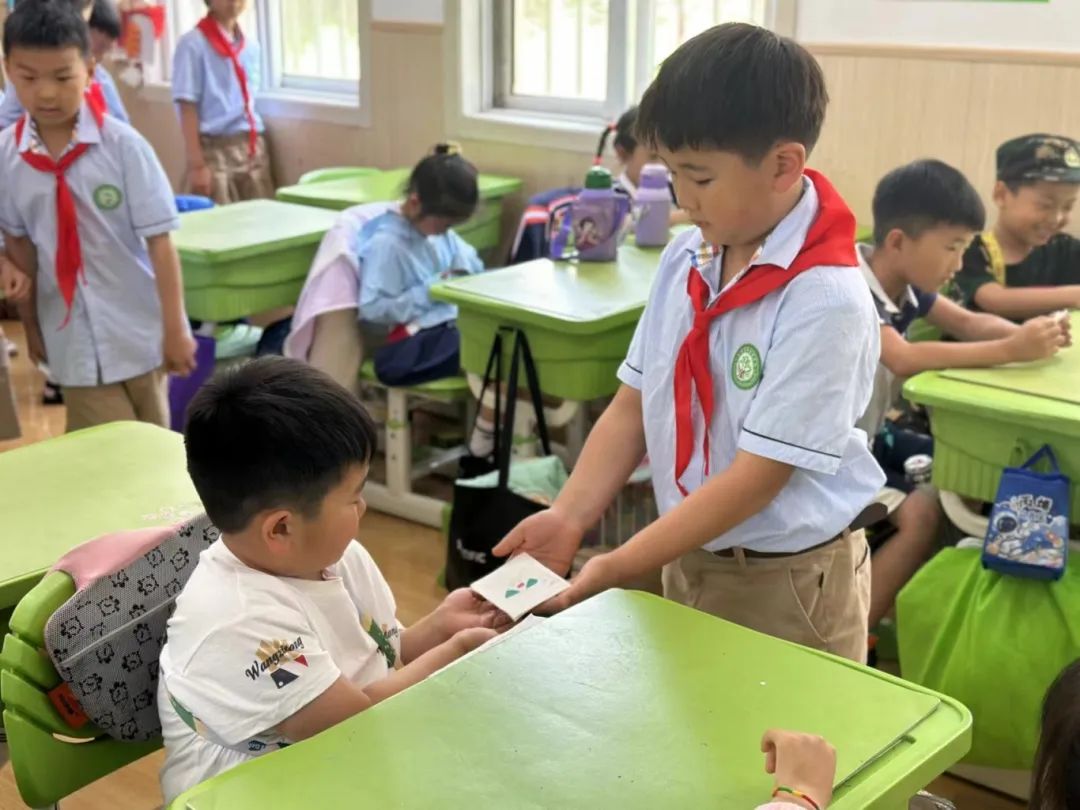 【幼小衔接】初探小学 “幼”见成长——下淀中心幼儿园大班参观小学活动 第57张