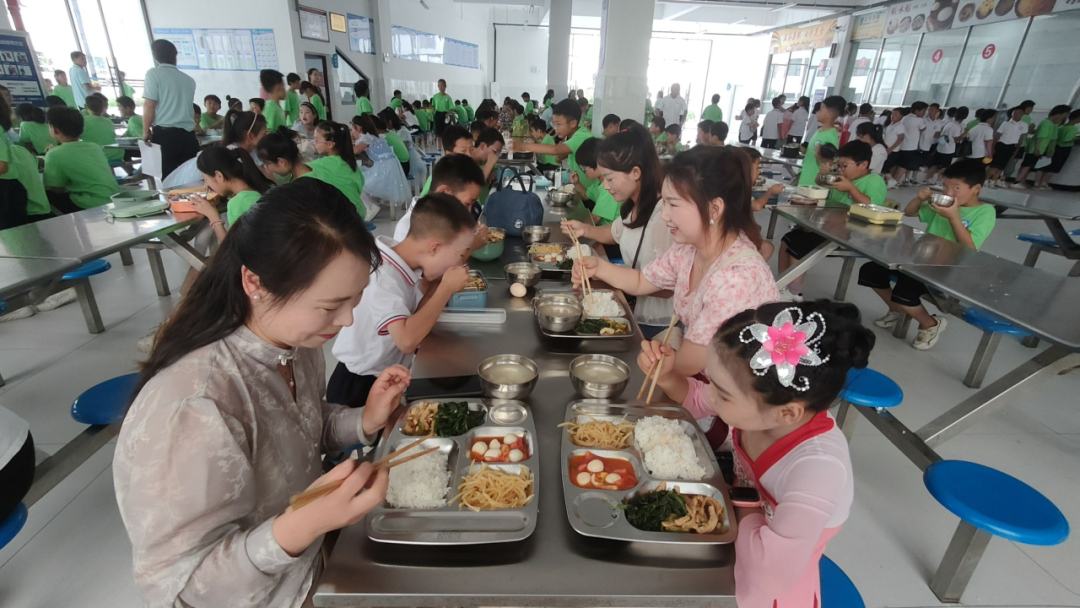 英山县城西小学一周工作回顾【第三十三期】(5月27日-6月2日) 第93张 英山县城西小学一周工作回顾【第三十三期】(5月27日-6月2日) 第93张