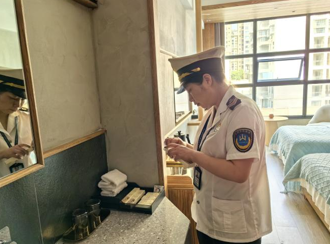 护航高中考 | 绵阳市全面开启 2024 年高考、中考卫生监督保障巡查 第7张 护航高中考 | 绵阳市全面开启 2024 年高考、中考卫生监督保障巡查 第7张