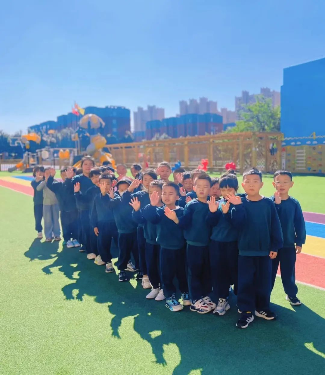 【阳光•小学】大班幼小衔接&探秘小学,快乐衔接—— 沈北新区第三幼儿园锦绣分园 第20张 【阳光•小学】大班幼小衔接&探秘小学,快乐衔接—— 沈北新区第三幼儿园锦绣分园 第20张
