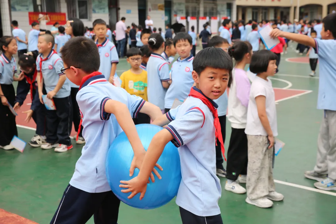 章旦小学六一儿童节系列活动 第11张