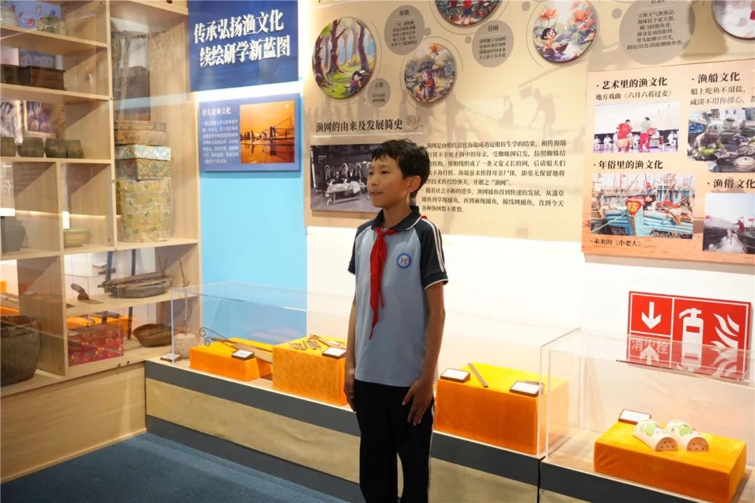 城阳区红岛小学庆祝“六一”国际儿童节表彰大会暨第二届校园艺术节汇报展演 第23张