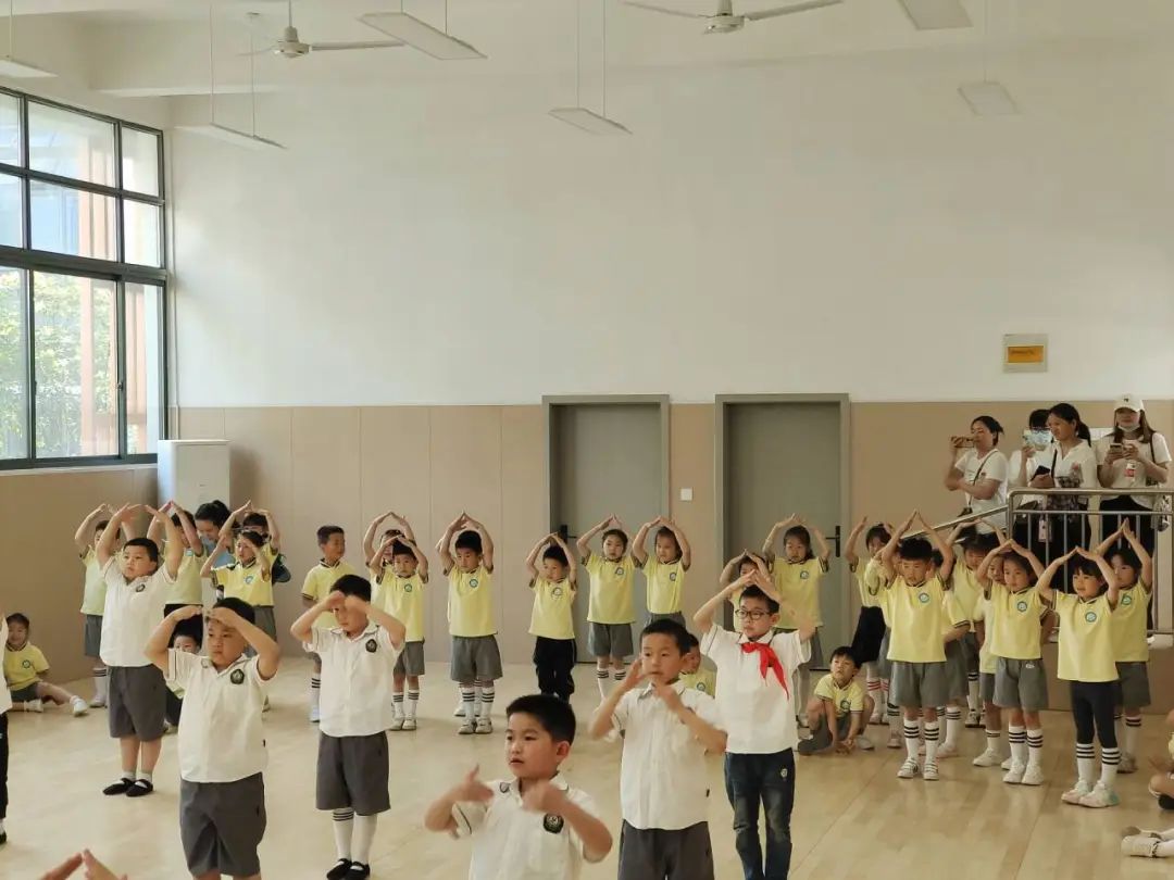 初探小学 “幼”见成长——合肥市琥珀名城和园幼儿园大班幼儿走进小学 第15张