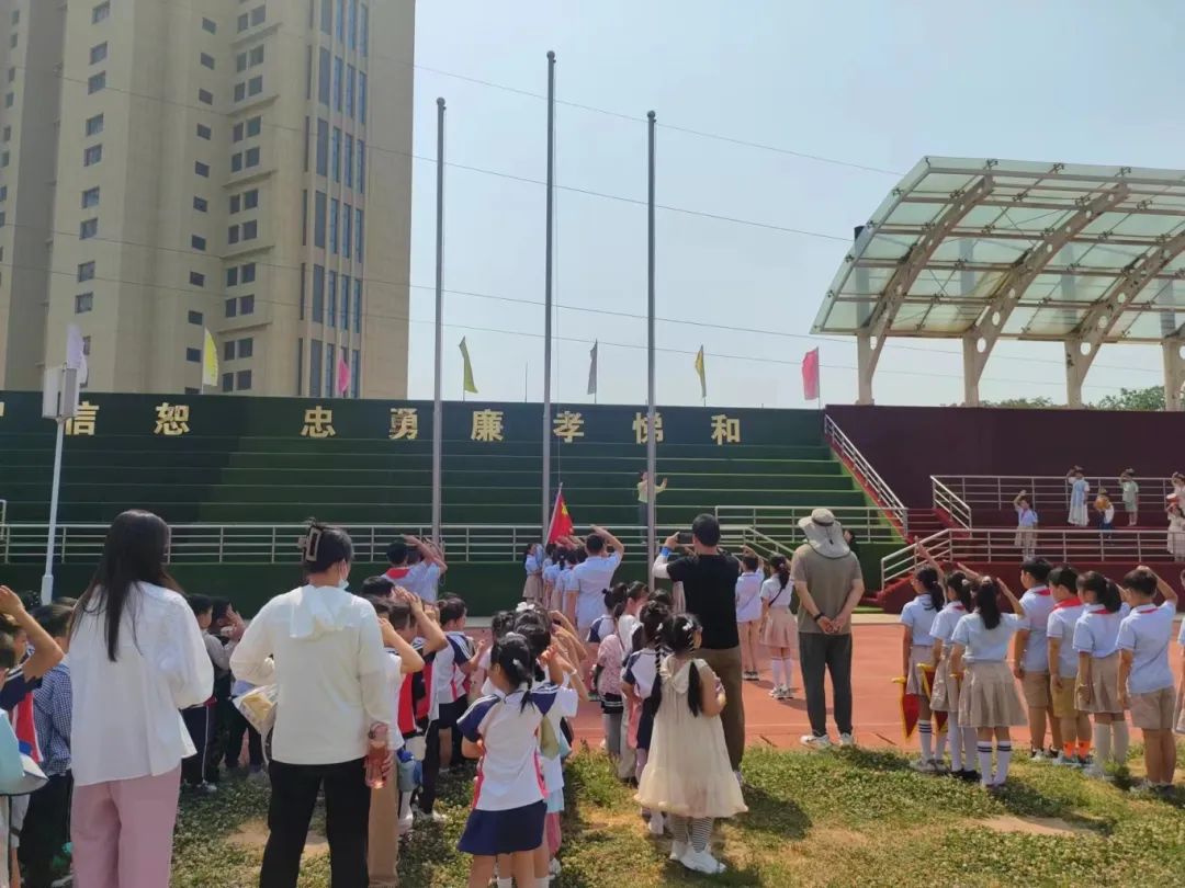 【幼小衔接】初探小学 “幼”见成长——下淀中心幼儿园大班参观小学活动 第33张