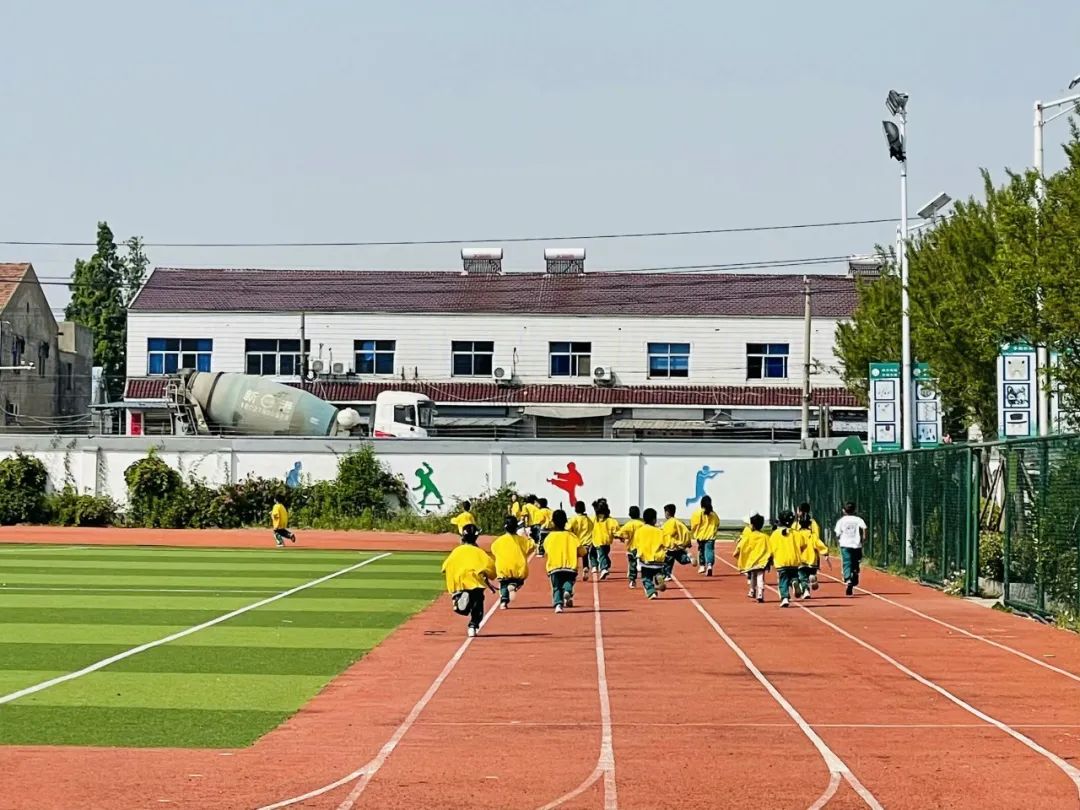 【学前教育宣传月】走进小学 快乐体验——阜宁县施庄中心幼儿园大班年级组走进小学实践活动 第32张 【学前教育宣传月】走进小学 快乐体验——阜宁县施庄中心幼儿园大班年级组走进小学实践活动 第32张