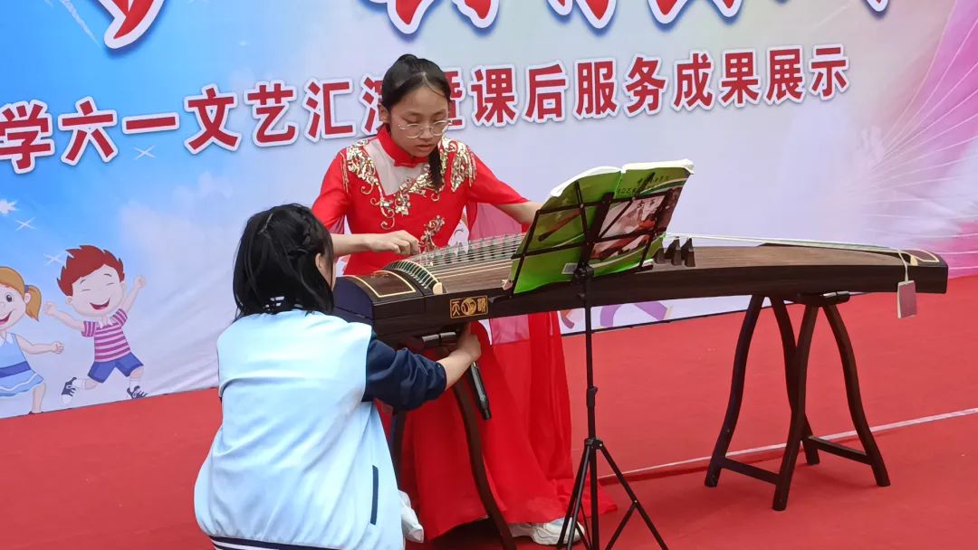 星光小学举行“ 同心守护 ·共育未来 ”家长开放日暨六一文艺汇演活动 第40张 星光小学举行“ 同心守护 ·共育未来 ”家长开放日暨六一文艺汇演活动 第40张