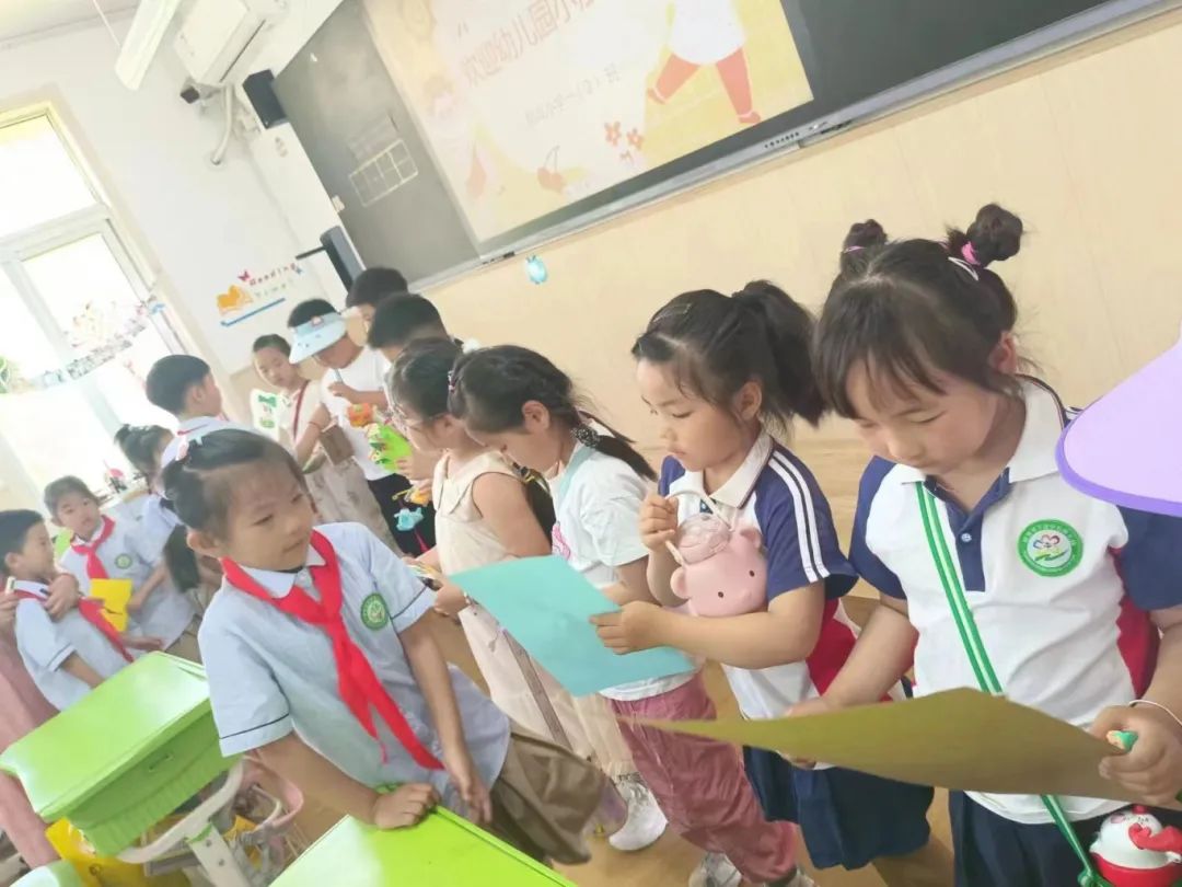 【幼小衔接】初探小学 “幼”见成长——下淀中心幼儿园大班参观小学活动 第59张