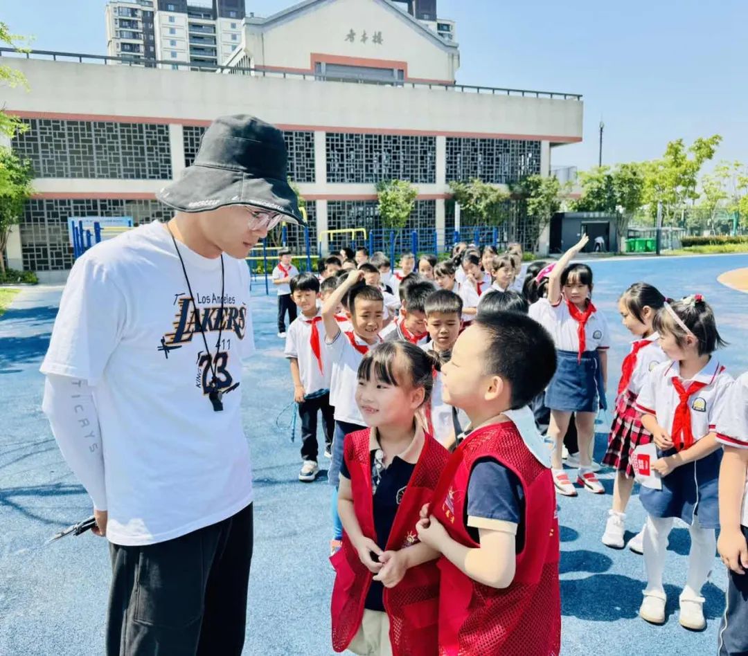 【幼小衔接】“趣”探小学,“幼”见成长——金茂幼儿园幼小衔接系列活动之参观小学(第九期) 第45张