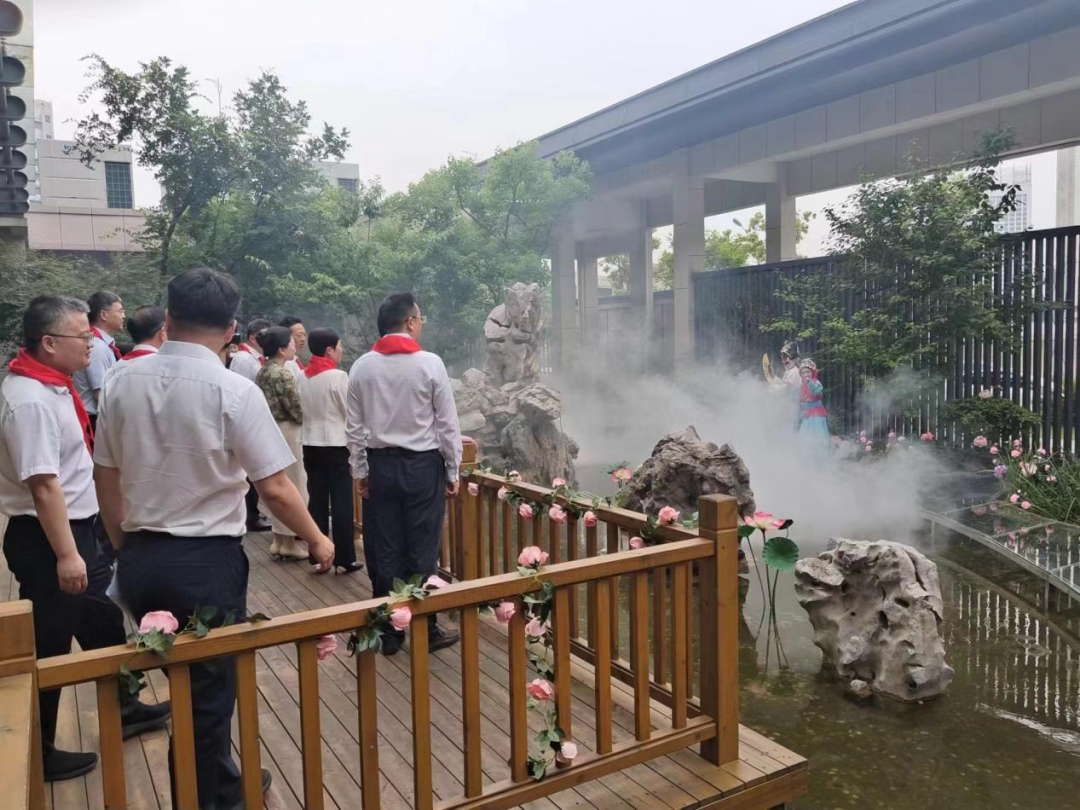 【喜讯】高新区艾溪湖第一小学赣剧《牡丹亭》参加南昌市庆祝第74个“六一”国际儿童节文艺汇演 第5张 【喜讯】高新区艾溪湖第一小学赣剧《牡丹亭》参加南昌市庆祝第74个“六一”国际儿童节文艺汇演 第5张