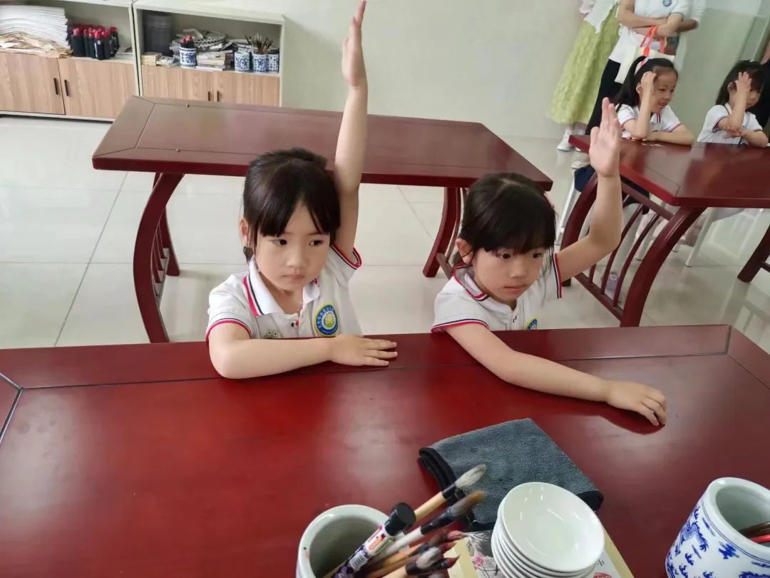 【幼小衔接】走进小学,体验成长——无为市南惠幼儿园教育集团本部大班组参观小学活动 第93张 【幼小衔接】走进小学,体验成长——无为市南惠幼儿园教育集团本部大班组参观小学活动 第93张