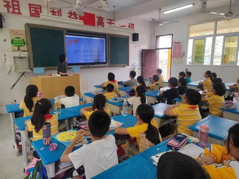 【高霞小学】拒绝校园欺凌,共建阳光校园——高霞小学联合晋江人民法院开展“校园反霸凌”宣讲活动 第4张
