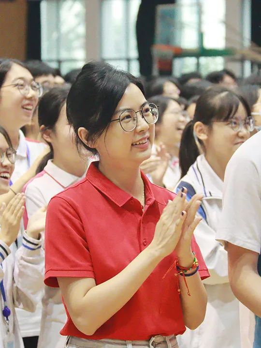 【高考倒计时2天】热血出征,乐中必胜!2024届高三高考出征誓师仪式 第22张 【高考倒计时2天】热血出征,乐中必胜!2024届高三高考出征誓师仪式 第22张