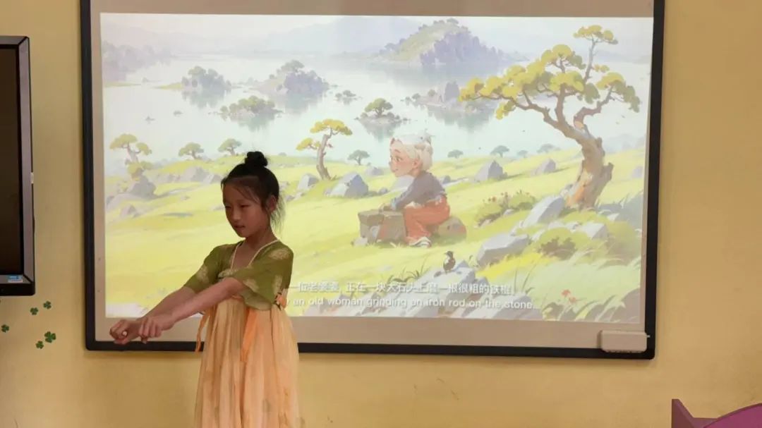 久隆小学开展＂用英语讲好中国传统文化故事＂趣味英语活动 第21张