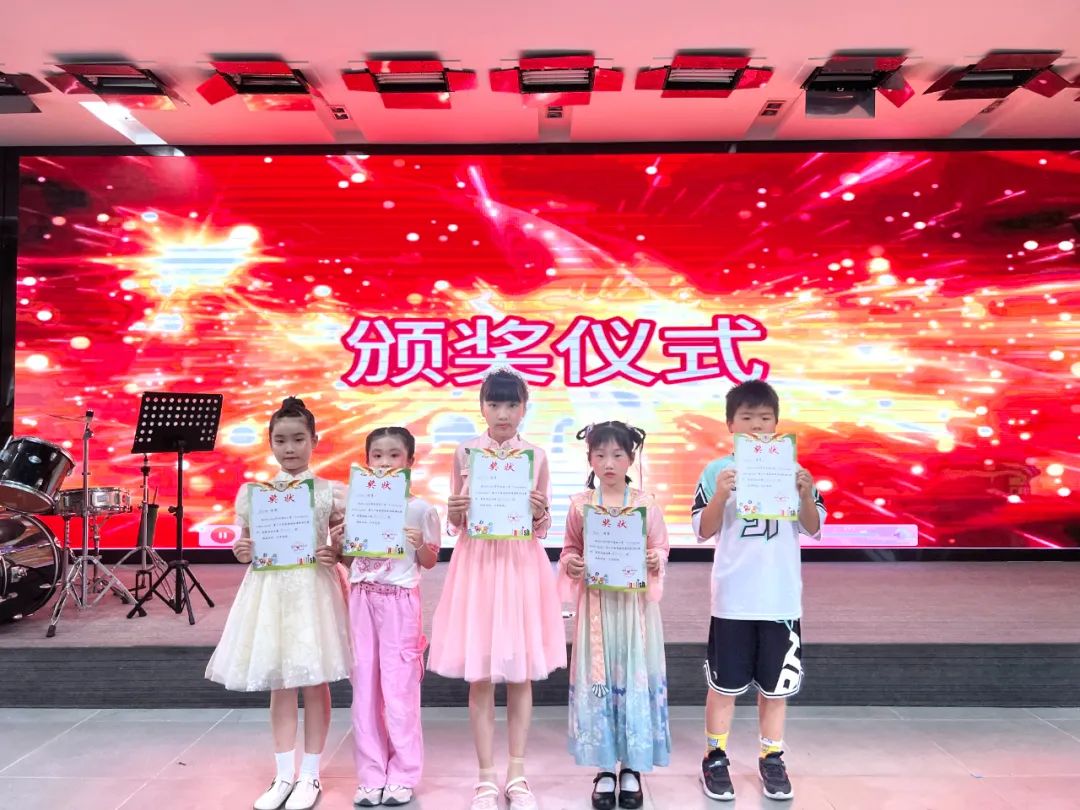 “英”姿蓬勃,秀出风采——清林小学第20届英语周活动集锦 第22张