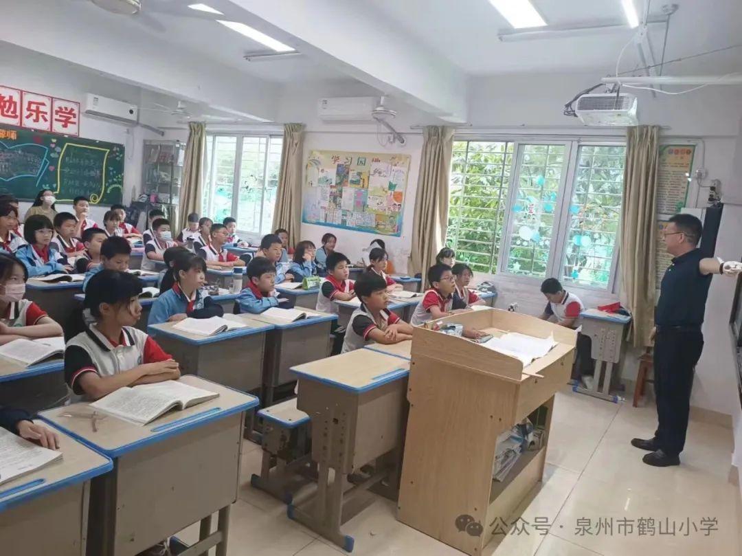 一花独放不是春,百花齐放春满园——鹤山小学承办丰泽区小学语文送培送教活动 第4张 一花独放不是春,百花齐放春满园——鹤山小学承办丰泽区小学语文送培送教活动 第4张