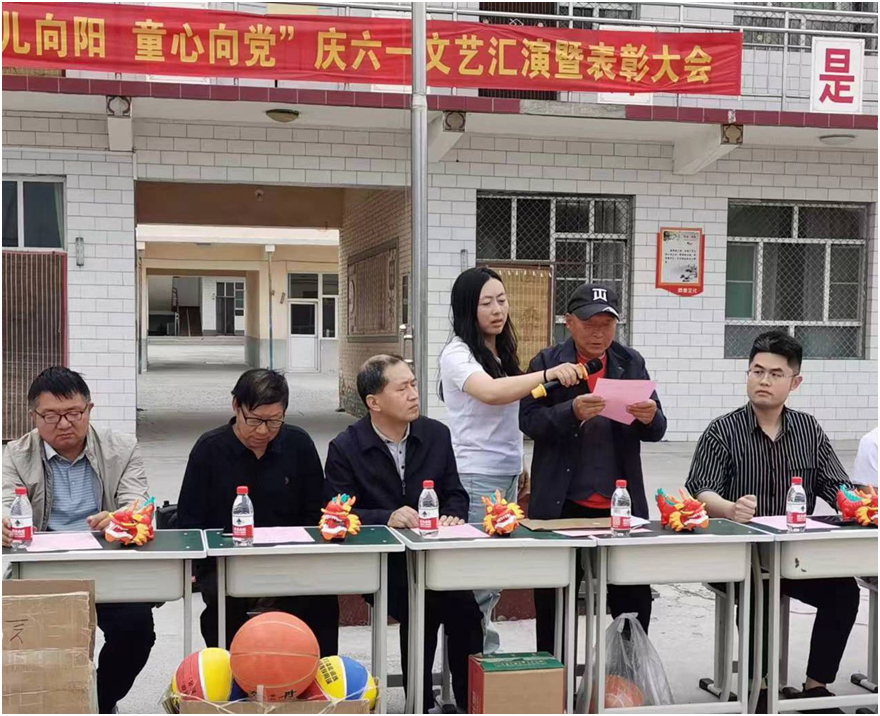 山西陵川老人常东升持续28年为小学捐资助教 第2张