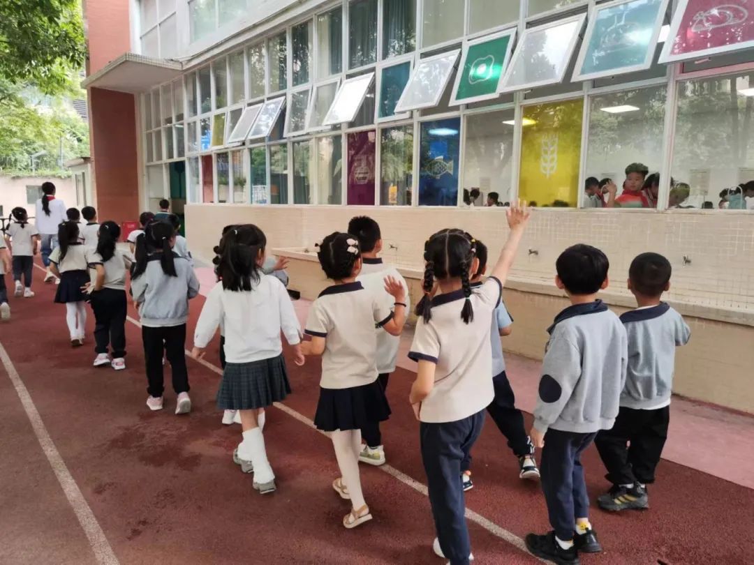 初探小学,礼遇成长 第25张 初探小学,礼遇成长 第25张