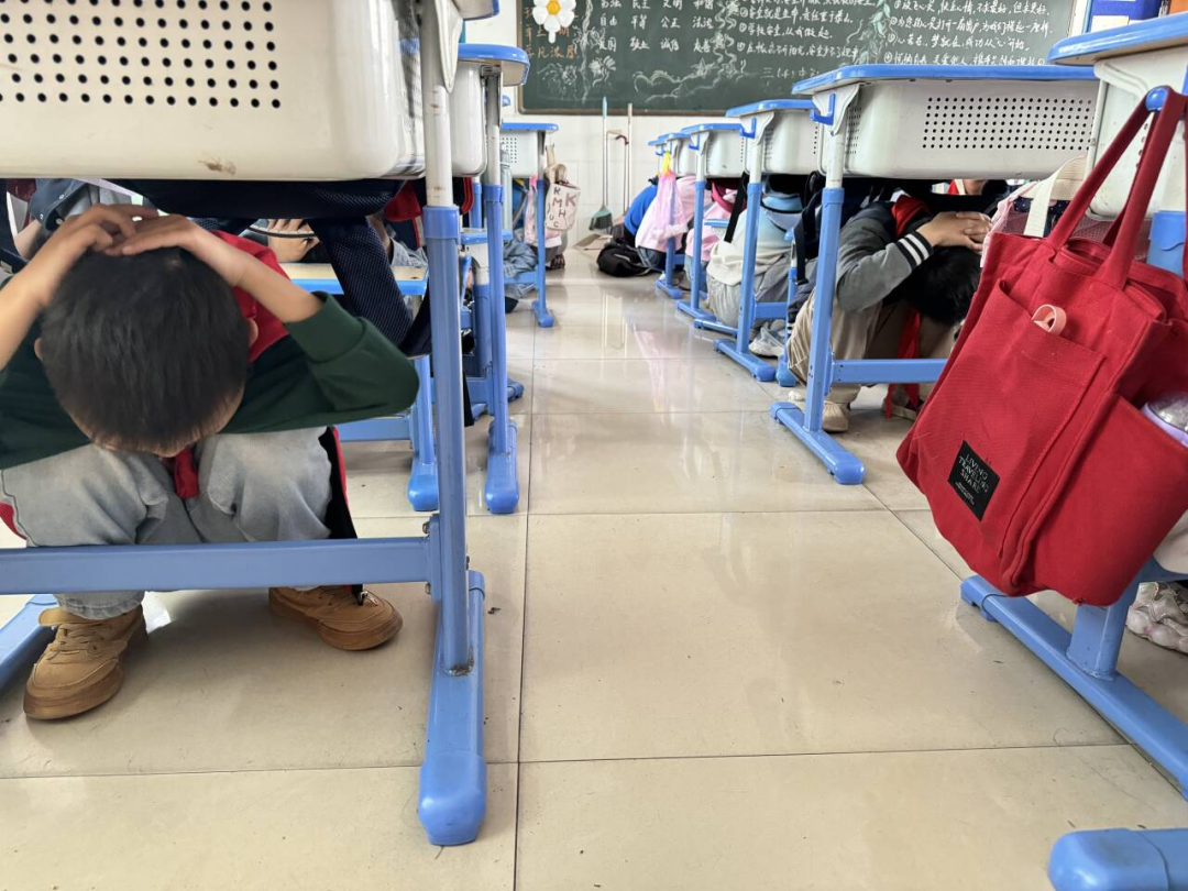 向阳而生,“润心”成长——绸都小学开展心理健康宣传教育月活动 第56张