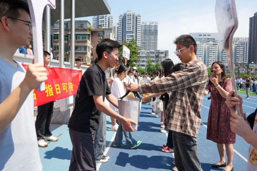 高考加油 |高考壮行,为梦想出征 第24张