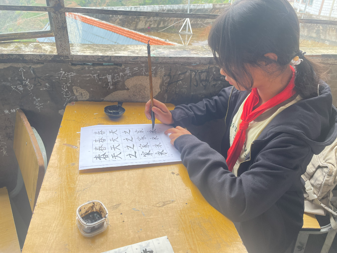 【“双减”加速度】洛恩乡机然小学:积极推进课后服务,开启多彩校园生活 第7张 【“双减”加速度】洛恩乡机然小学:积极推进课后服务,开启多彩校园生活 第7张