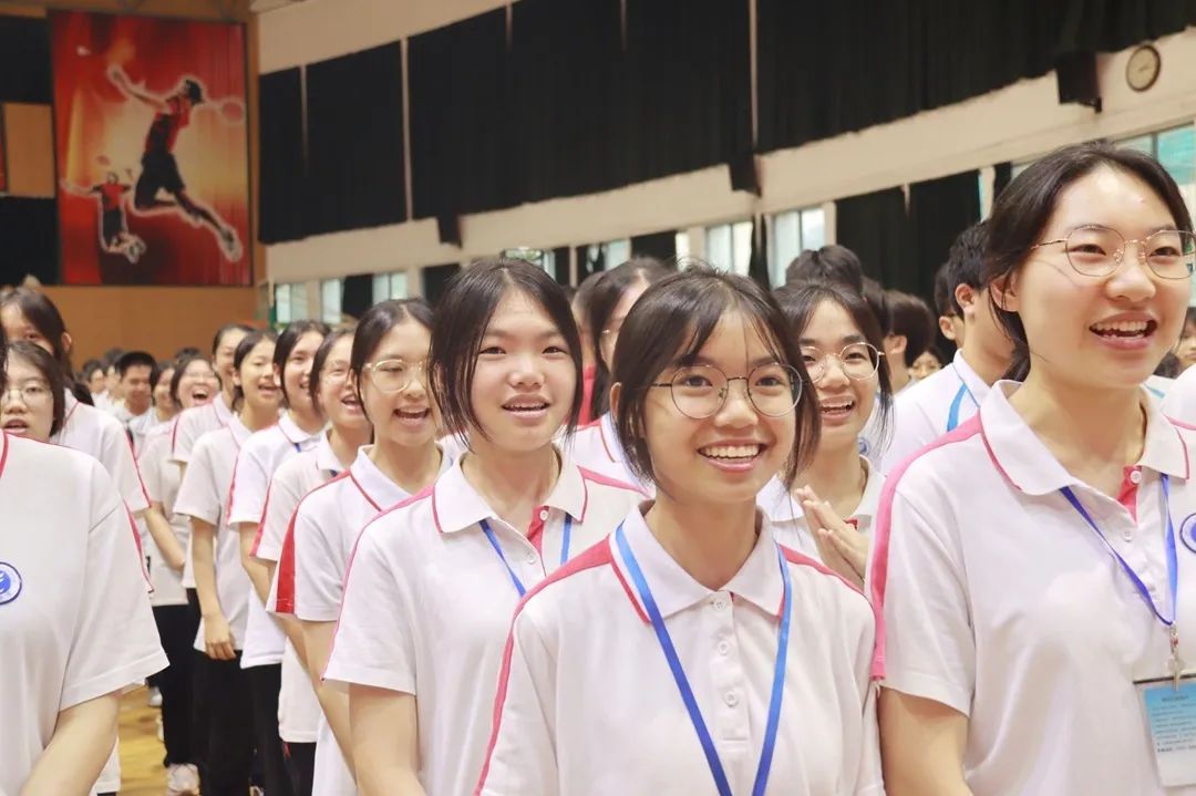 【高考倒计时2天】热血出征,乐中必胜!2024届高三高考出征誓师仪式 第52张 【高考倒计时2天】热血出征,乐中必胜!2024届高三高考出征誓师仪式 第52张