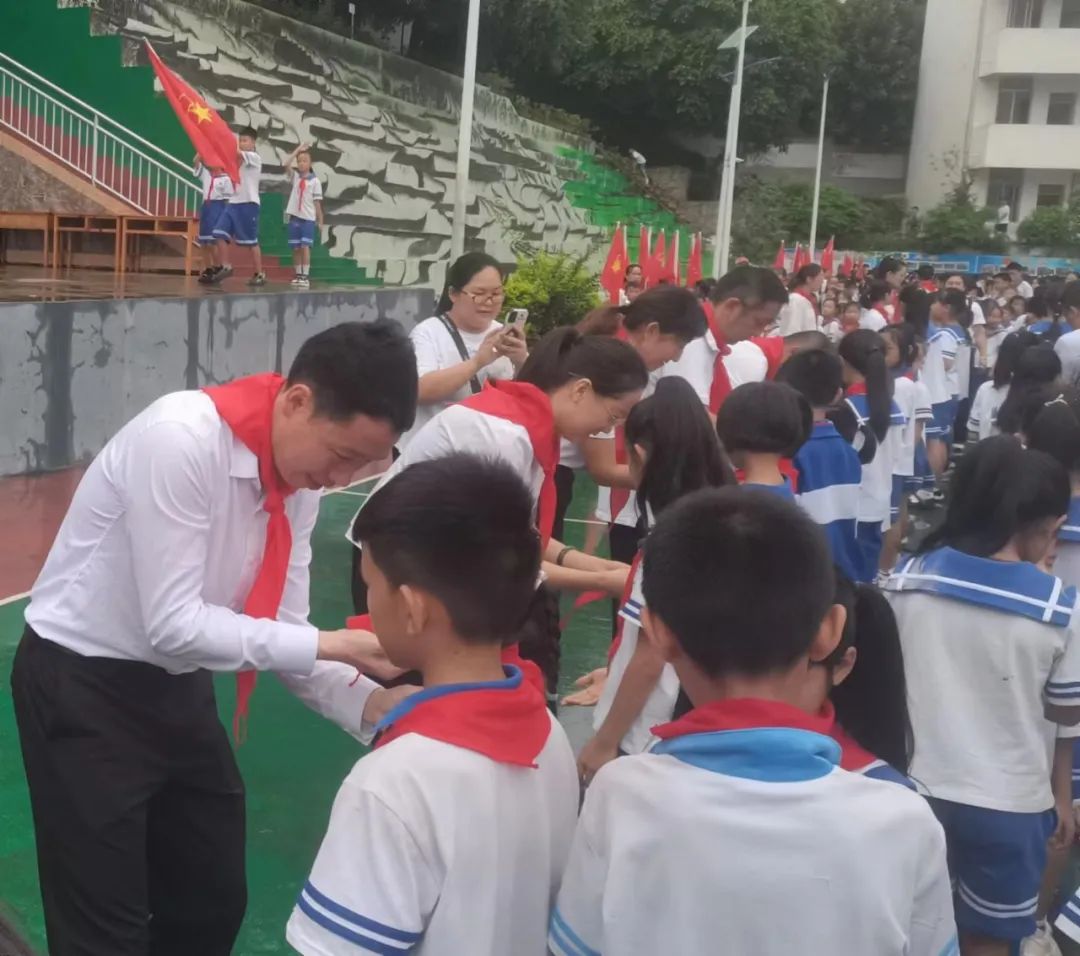 元阳县民族小学2024年“六·一”主题队日活动 第31张 元阳县民族小学2024年“六·一”主题队日活动 第31张