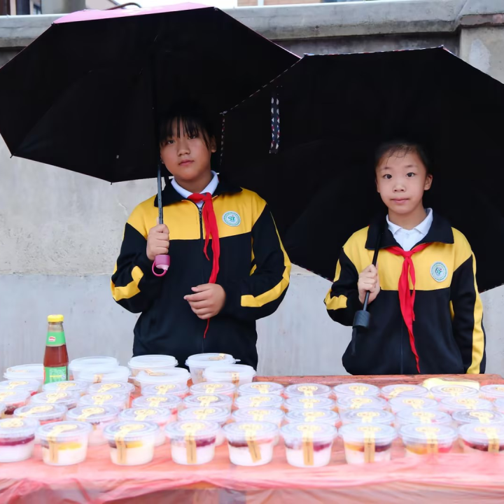 舌尖上的山塘 品尝手艺人的味道——山塘小学首届美食节 第13张 舌尖上的山塘 品尝手艺人的味道——山塘小学首届美食节 第13张
