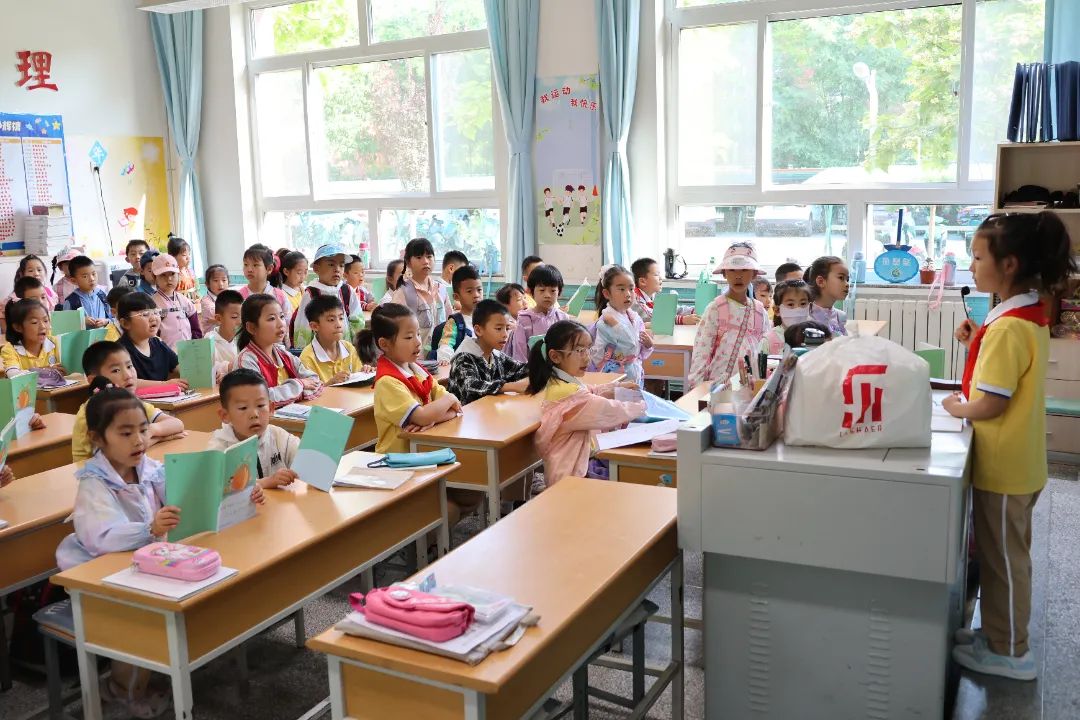小学初体验 衔接助成长——银川市第一幼儿园大班参观小学活动 第35张 小学初体验 衔接助成长——银川市第一幼儿园大班参观小学活动 第35张