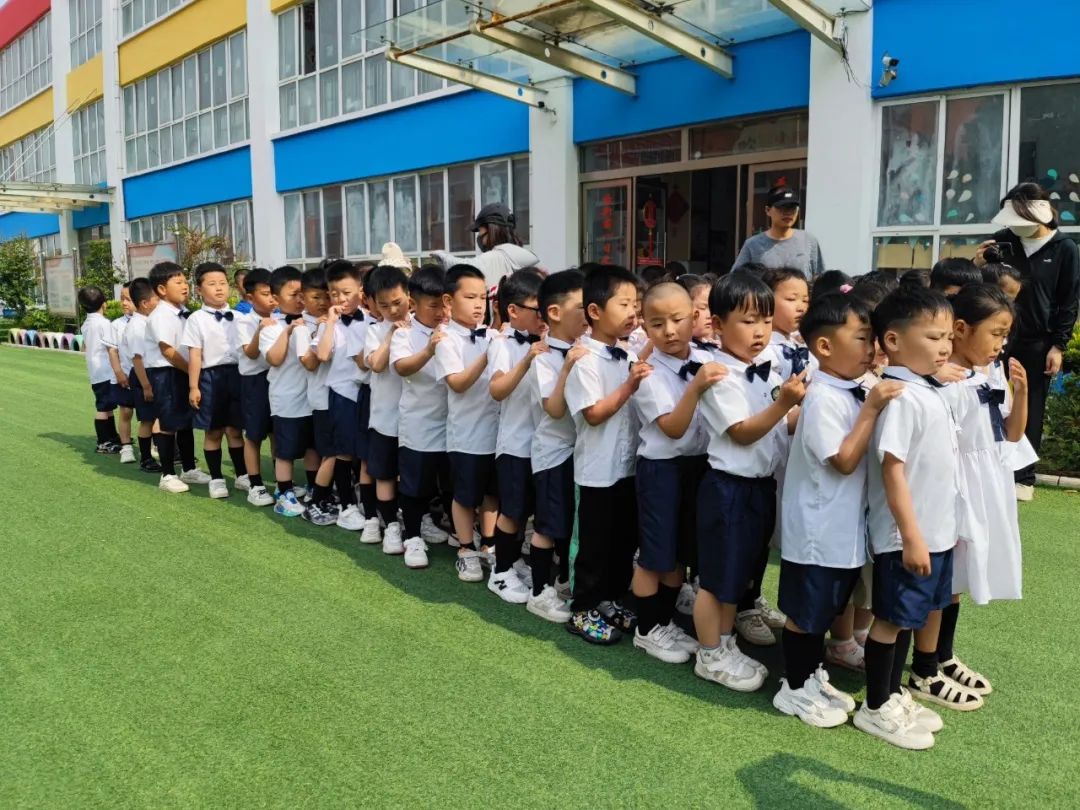 初探小学,礼遇成长---临沭县青云镇中心幼儿园幼小衔接参观小学活动 第26张