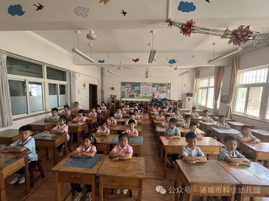 小学初体验 衔接促成长——诸城科信幼儿园幼小衔接系列活动之走进小学 第20张 小学初体验 衔接促成长——诸城科信幼儿园幼小衔接系列活动之走进小学 第20张