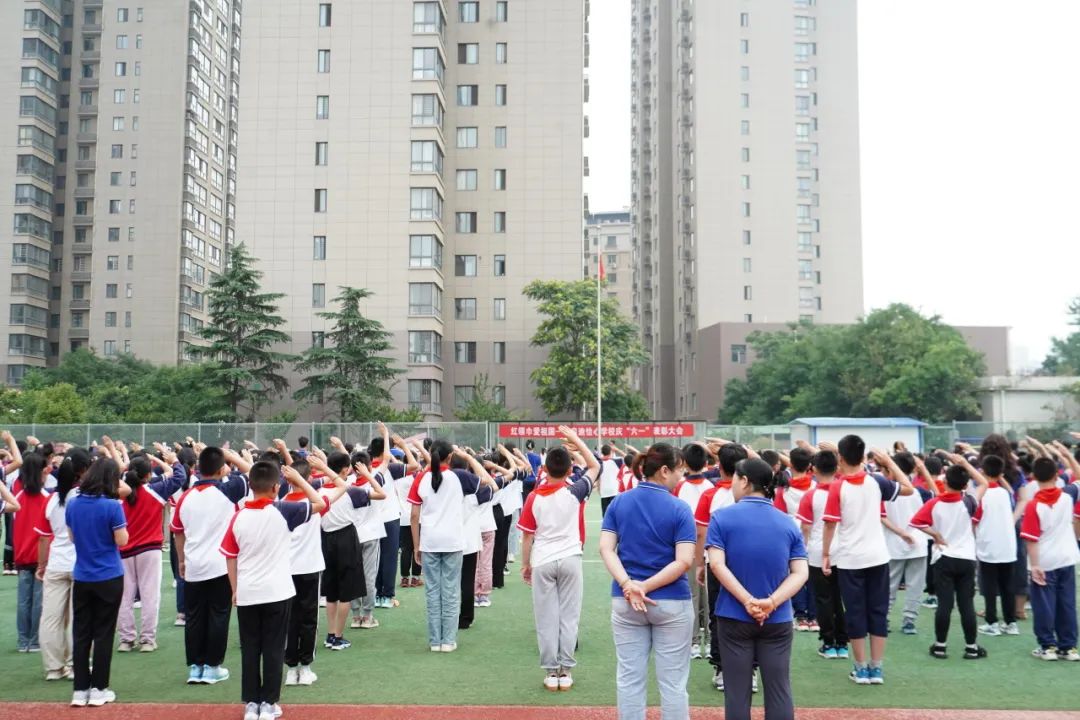 【滴宝园·幼小衔接】小学初体验 幼小零衔接 ——咸阳市秦都区育英名桥幼儿园大班幼小衔接活动 第36张 【滴宝园·幼小衔接】小学初体验 幼小零衔接 ——咸阳市秦都区育英名桥幼儿园大班幼小衔接活动 第36张
