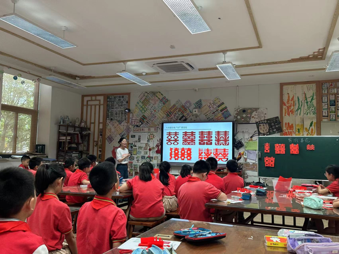 |浙大教科海创小学|实践·研讨·艺起成长——海创小学艺术组实习老师展示课活动 第22张 |浙大教科海创小学|实践·研讨·艺起成长——海创小学艺术组实习老师展示课活动 第22张