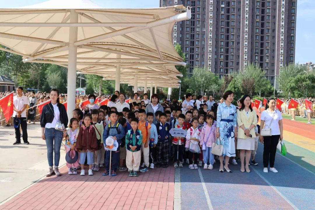 小学初体验 衔接助成长——银川市第一幼儿园大班参观小学活动 第29张 小学初体验 衔接助成长——银川市第一幼儿园大班参观小学活动 第29张