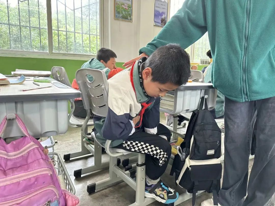 新街镇老庄小学食品安全应急演练活动 第7张 新街镇老庄小学食品安全应急演练活动 第7张