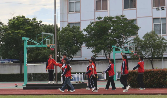 你好呀!小学!——章幼杨司分园大班段走进小学系列活动 第14张 你好呀!小学!——章幼杨司分园大班段走进小学系列活动 第14张