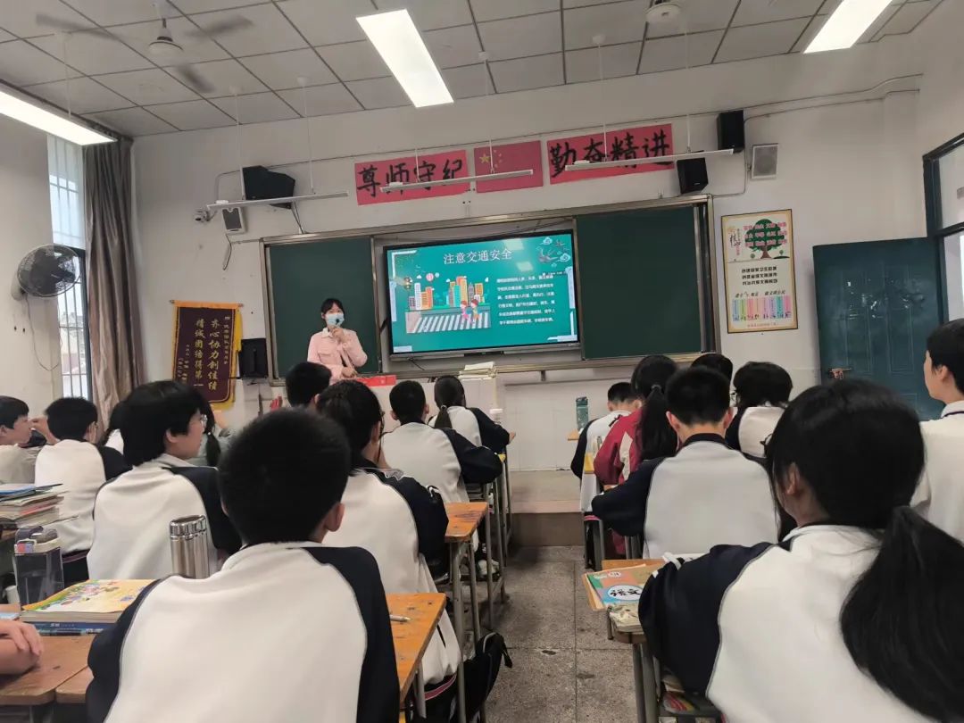 漳浦县绥安中学2024年高考、端午节放假通知及安全提醒 第9张 漳浦县绥安中学2024年高考、端午节放假通知及安全提醒 第9张