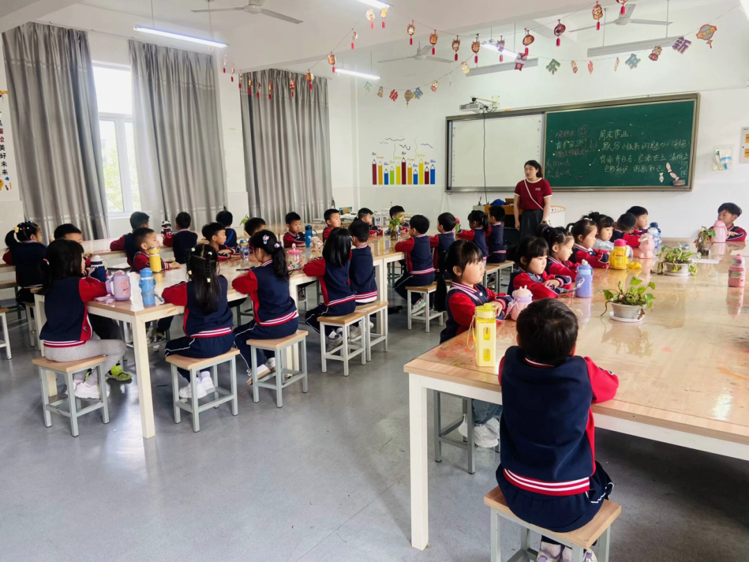 你好呀!小学!——章幼杨司分园大班段走进小学系列活动 第22张 你好呀!小学!——章幼杨司分园大班段走进小学系列活动 第22张