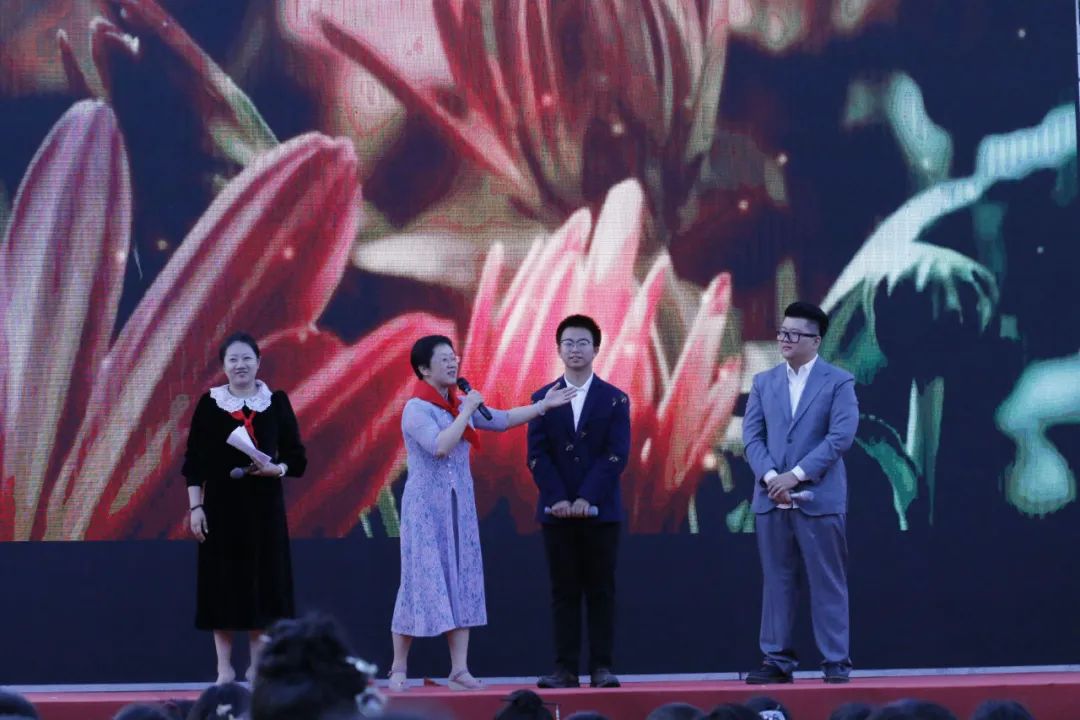 【六一特辑】红领巾爱祖国——大江路小学2024年庆六一主题队日暨校园艺术节 第32张 【六一特辑】红领巾爱祖国——大江路小学2024年庆六一主题队日暨校园艺术节 第32张