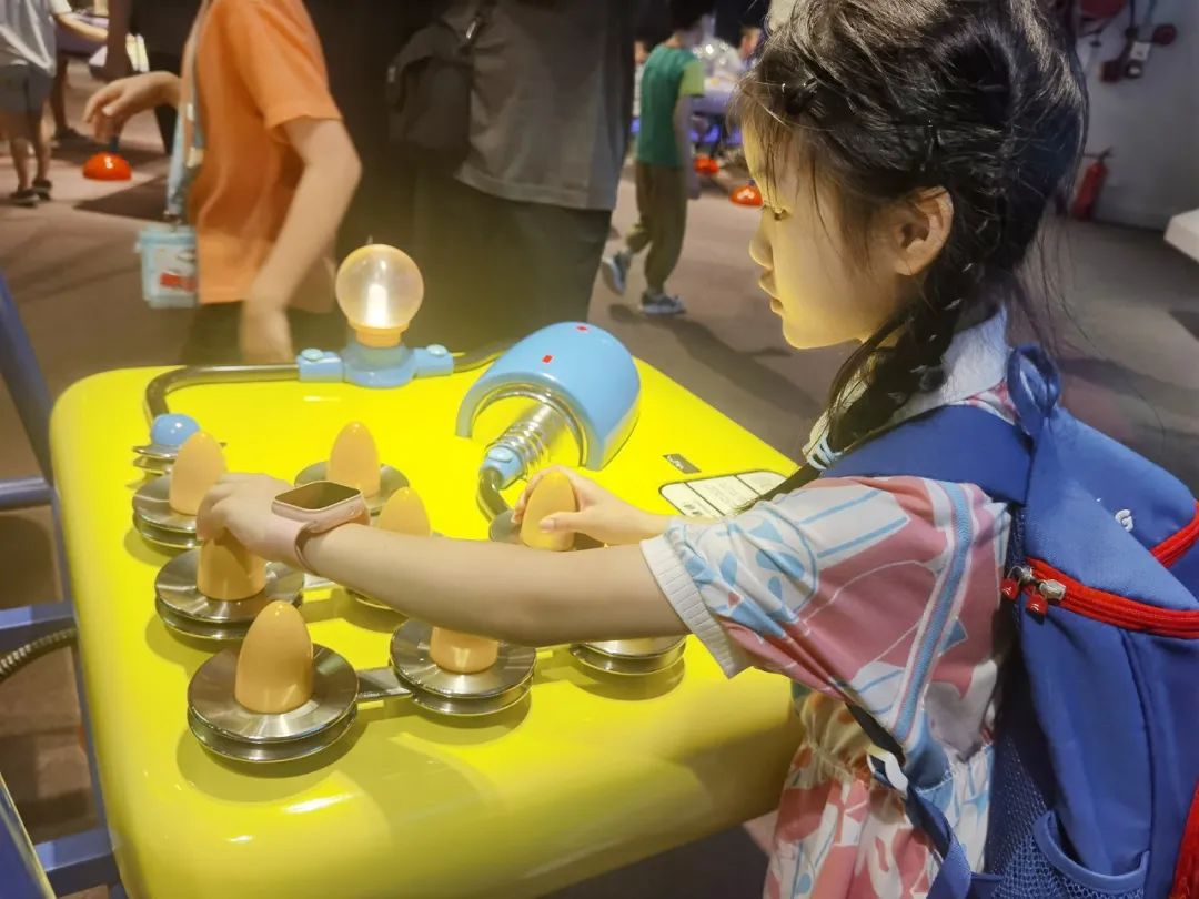 深圳市莲南小学莲馨校区第十六周“每周之星” 第4张 深圳市莲南小学莲馨校区第十六周“每周之星” 第4张