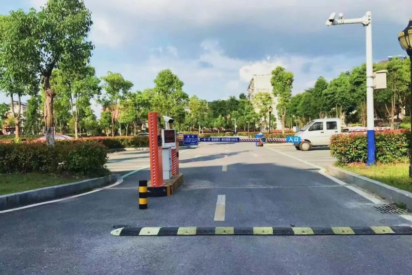 免费停车,助力中高考——智慧泊车在行动 第6张 免费停车,助力中高考——智慧泊车在行动 第6张