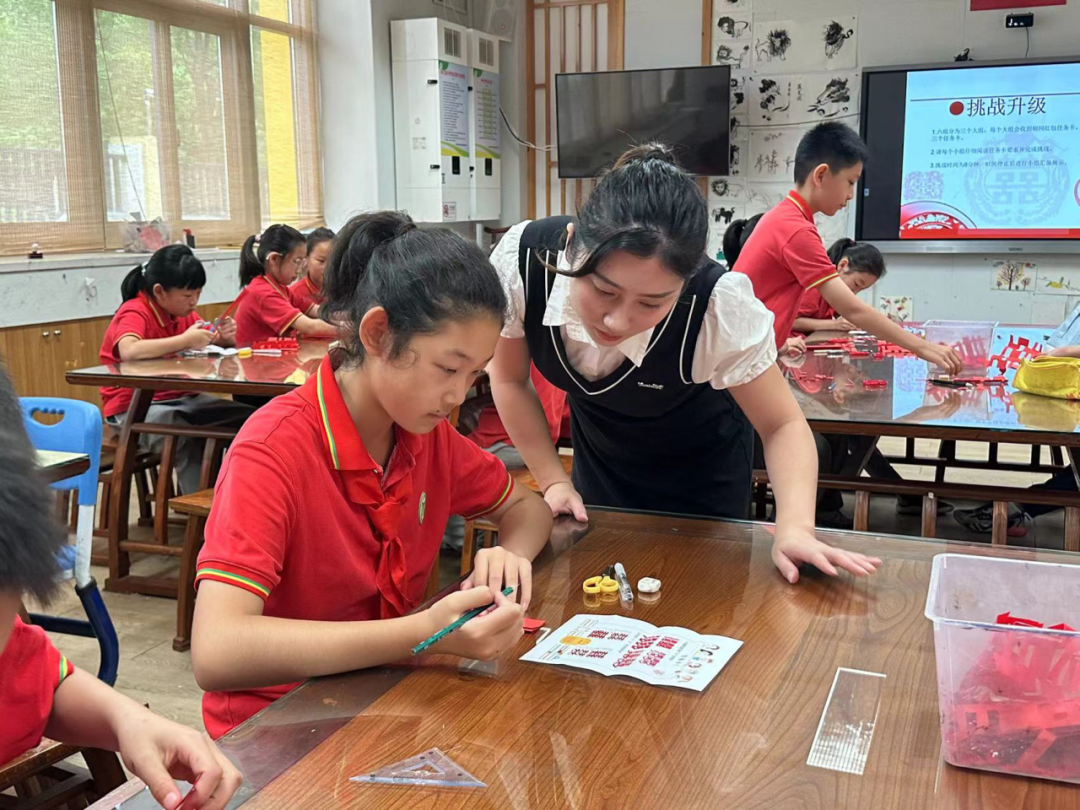 |浙大教科海创小学|实践·研讨·艺起成长——海创小学艺术组实习老师展示课活动 第31张 |浙大教科海创小学|实践·研讨·艺起成长——海创小学艺术组实习老师展示课活动 第31张