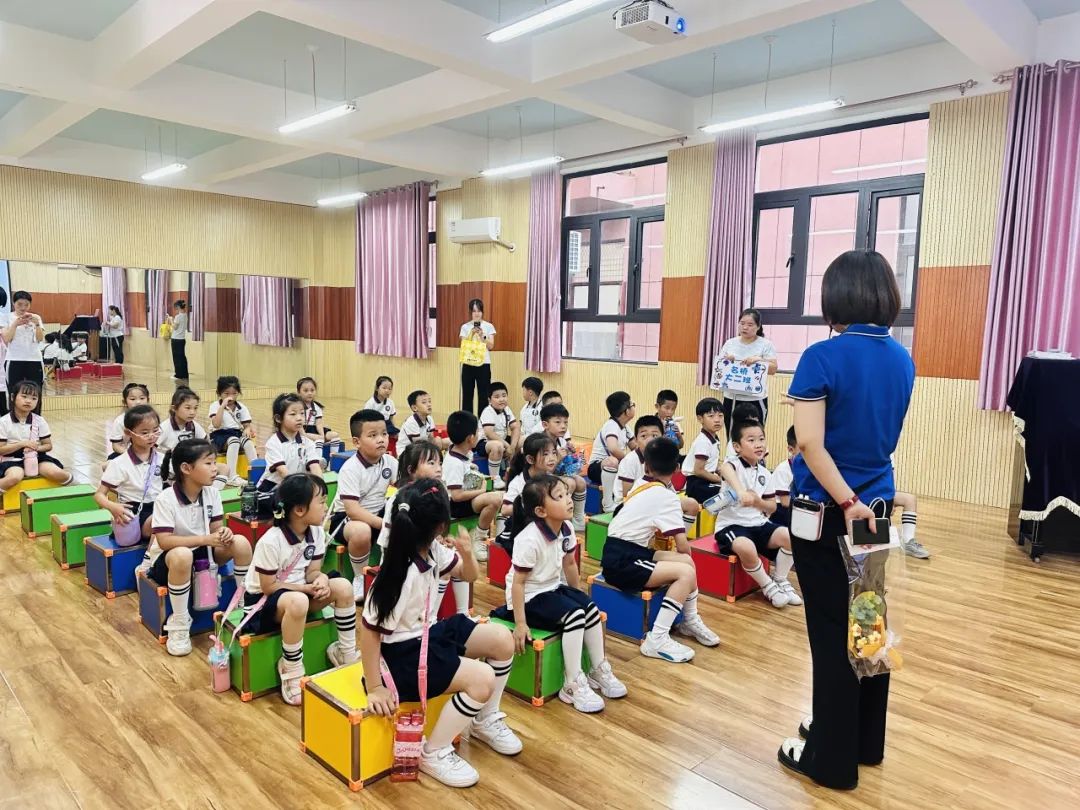 【滴宝园·幼小衔接】小学初体验 幼小零衔接 ——咸阳市秦都区育英名桥幼儿园大班幼小衔接活动 第56张 【滴宝园·幼小衔接】小学初体验 幼小零衔接 ——咸阳市秦都区育英名桥幼儿园大班幼小衔接活动 第56张