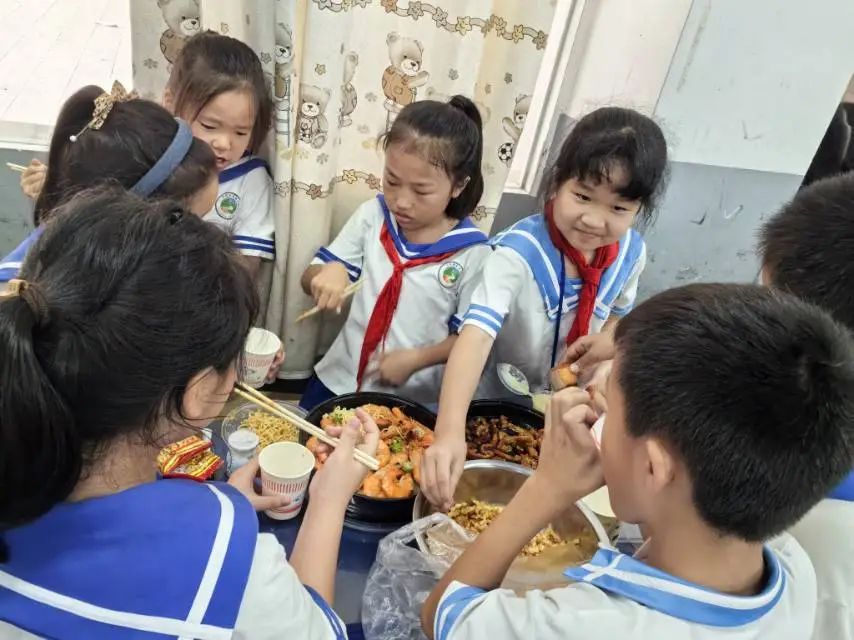 元阳县民族小学2024年“六·一”主题队日活动 第97张 元阳县民族小学2024年“六·一”主题队日活动 第97张