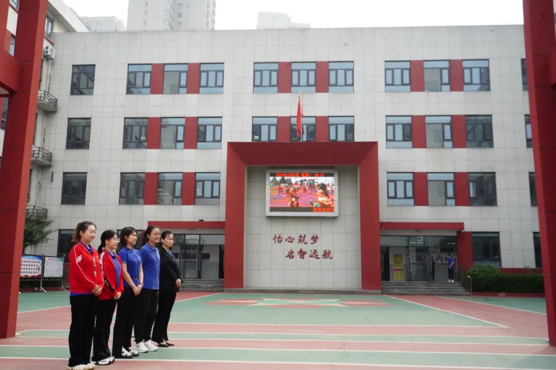 【滴宝园·幼小衔接】小学初体验 幼小零衔接 ——咸阳市秦都区育英名桥幼儿园大班幼小衔接活动 第21张 【滴宝园·幼小衔接】小学初体验 幼小零衔接 ——咸阳市秦都区育英名桥幼儿园大班幼小衔接活动 第21张