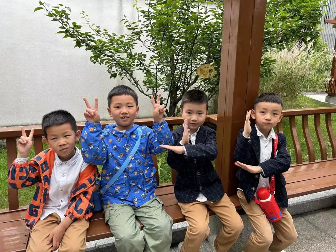 【党建+课程】初探小学,拥抱成长——上饶市信州区东都花园幼儿园参观小学活动 第80张 【党建+课程】初探小学,拥抱成长——上饶市信州区东都花园幼儿园参观小学活动 第80张